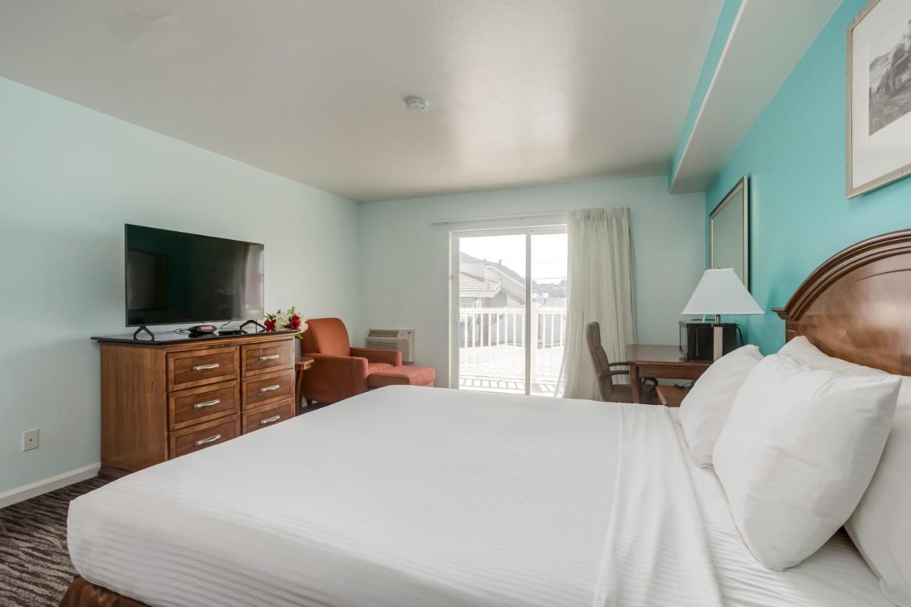 Pacifica Beach Hotel Exterior photo