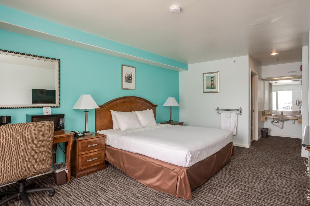 Pacifica Beach Hotel Exterior photo