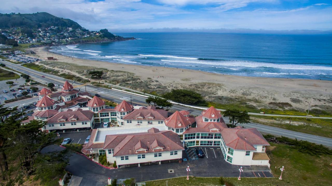 Pacifica Beach Hotel Exterior photo