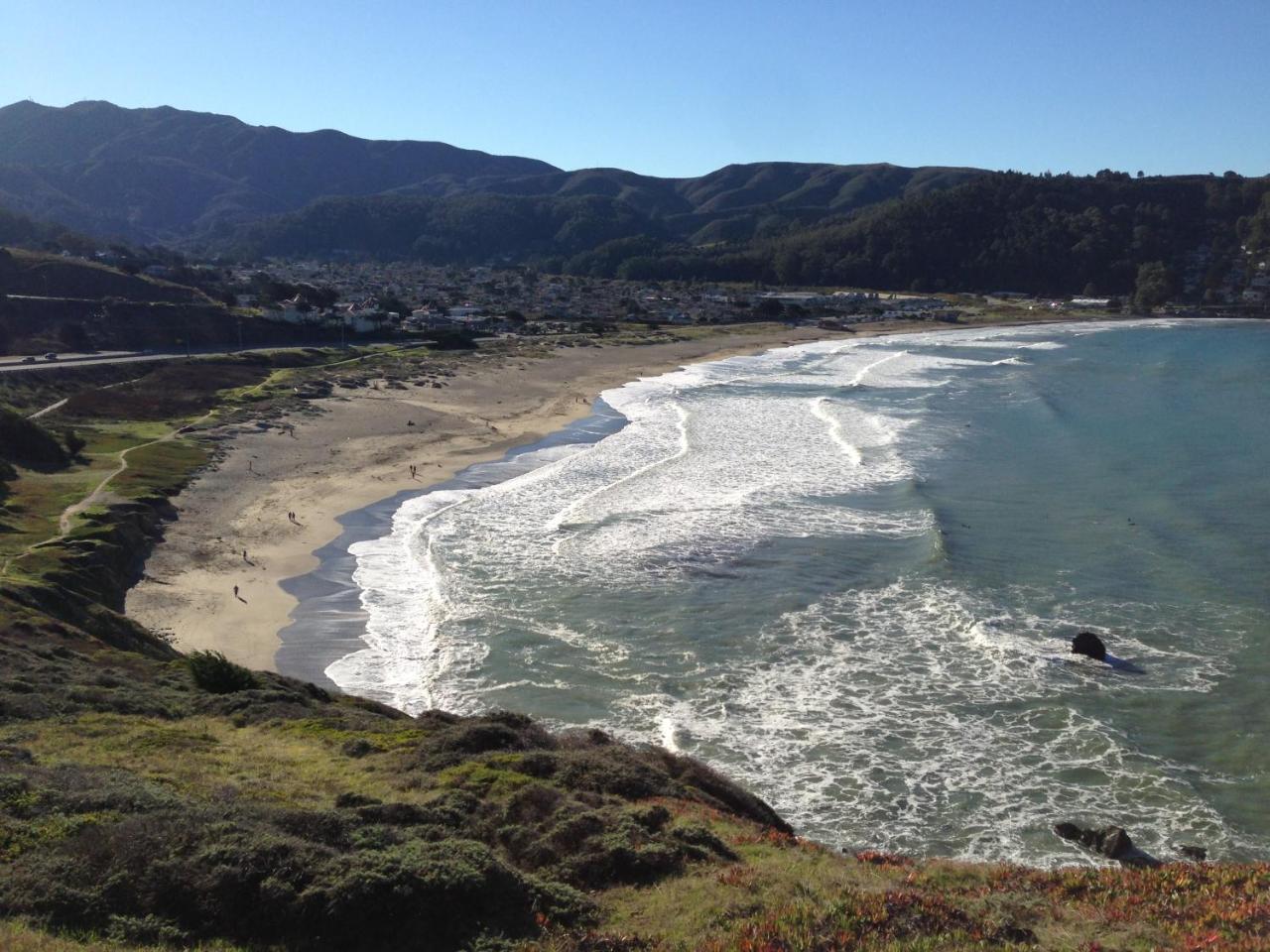 Pacifica Beach Hotel Exterior photo